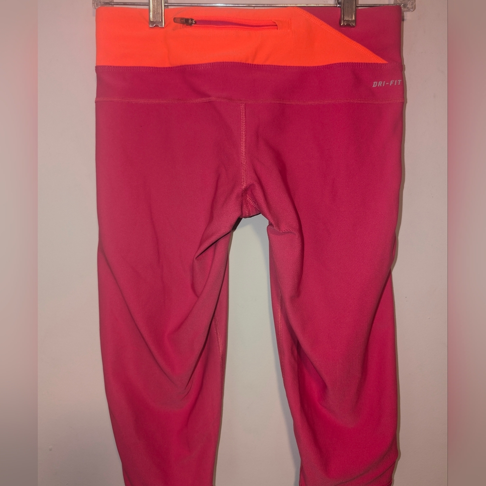 Nike Women's Cropped Dri-Fit Leggings Pink & Orange W/ Zip Pocket & Drawstring - Picture 8 of 16